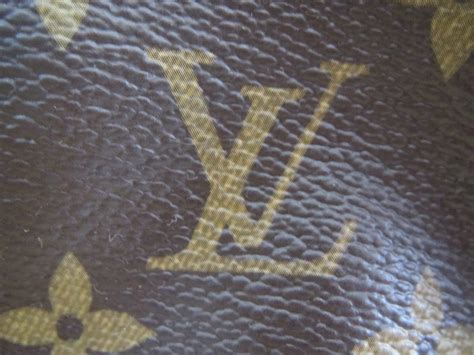 collant louis vuitton imitazione|false louis vuitton lv.